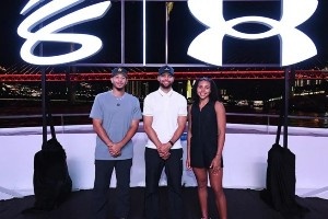 库里社媒晒出一大波中国行图片&视频:这里的能量不可思议