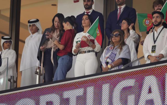 C罗女友喷桑托斯：他换你上场 你改变一切 可晚了